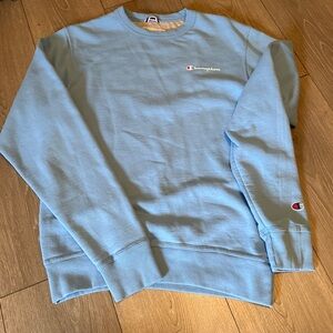 Champion Men's Light Blue Crewneck Sweater
